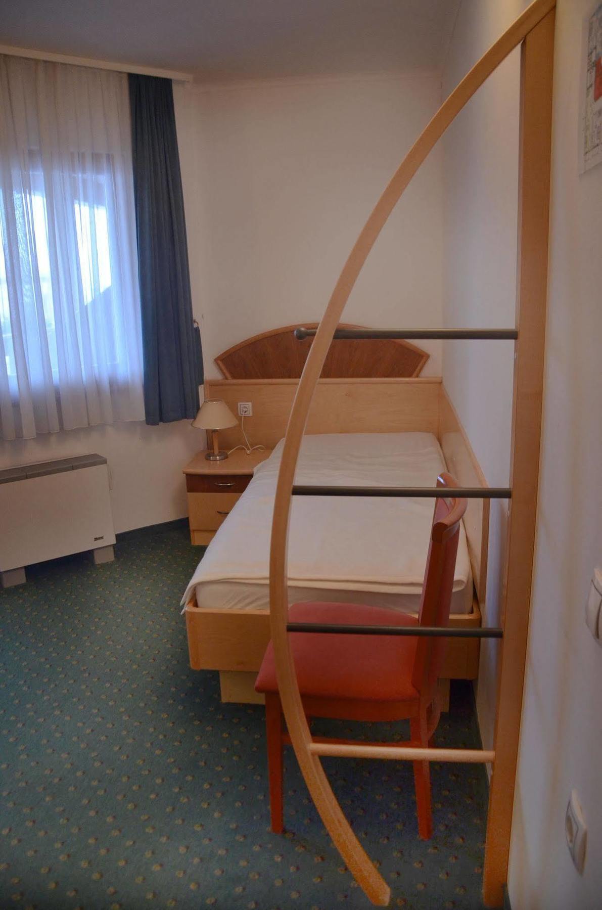 Garni Hotel Zvon Zreče Kültér fotó